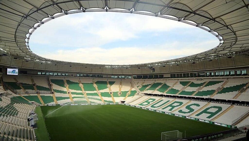 Bursa'da 11 yıl sonra milli maç heyecanı yaşanacak - Son Dakika Türkiye Haberleri