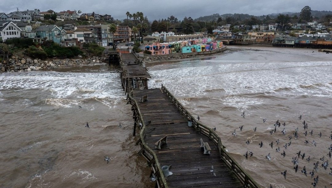California’da sel ve fırtınalar büyük zarara yol açsa da kuraklığı azalttı – Son Dakika Dünya Haberleri