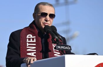 Cumhurbaşkanı Erdoğan “adaylık itirazına” tepki: YSK suratlarına vurdu – Son Dakika Türkiye Haberleri