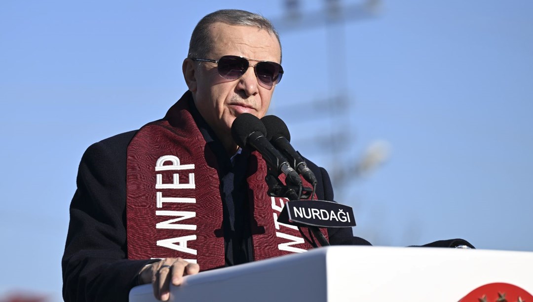 Cumhurbaşkanı Erdoğan “adaylık itirazına” tepki: YSK suratlarına vurdu – Son Dakika Türkiye Haberleri