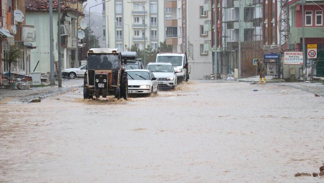 Deprem bölgesi için kuvvetli yağış uyarısı – Son Dakika Türkiye Haberleri