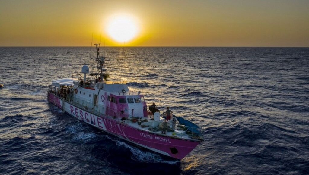 İtalya, düzensiz göçmenleri kurtaran STK gemisinin operasyonlarını durdurdu - Son Dakika Dünya Haberleri