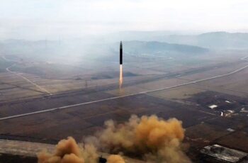 Kuzey Kore’den uzun menzilli balistik füze denemesi – Son Dakika Dünya Haberleri