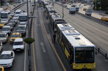 15 Temmuz Şehitler Köprüsü’nde metrobüs arızası – Son Dakika Türkiye Haberleri