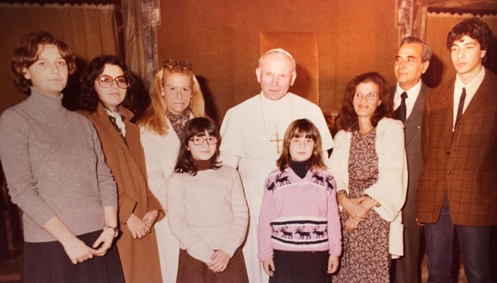 Vatikan'da cinsel taciz iddiası: 40 yıl önce gizemli bir şekilde kaybolan kız çocukları için araştırma komisyonu - Son Dakika Dünya Haberleri