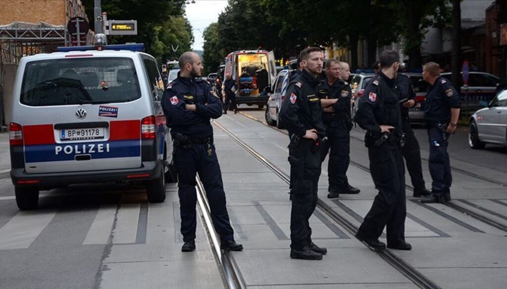 Viyana'da kiliselere saldırı tehdidi: Güvenlik artırıldı - Son Dakika Dünya Haberleri